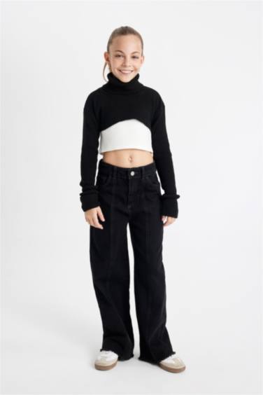 Girl Black White Turtleneck Knitted Crop Pullover