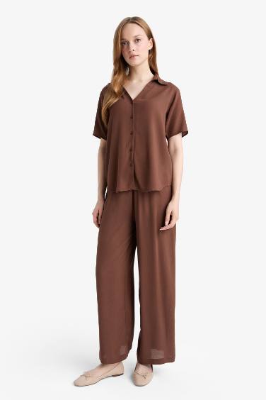 Pantalon capri ample en viscose froissée Coupe culotte