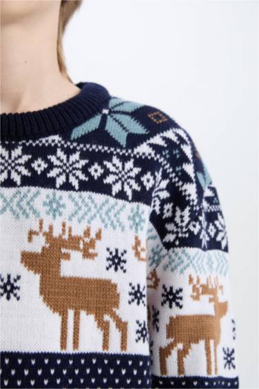 بلوفر اولادي تريكو قصة عادية برقبة مستديرة كحلي أكريليك