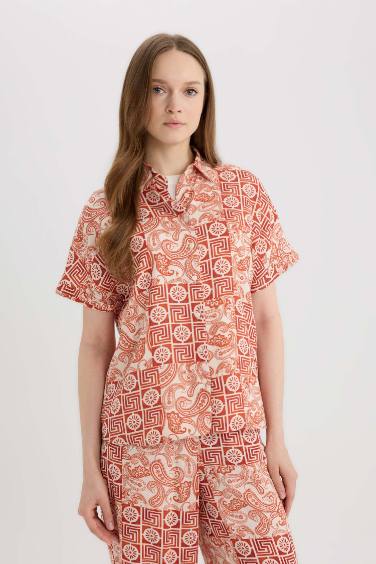 قميص نص كم قصة عادية