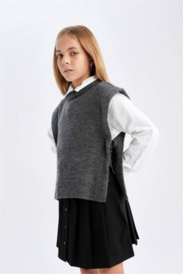 فيست تريكو صوف بناتي قصة عادية بياقة مستديرة