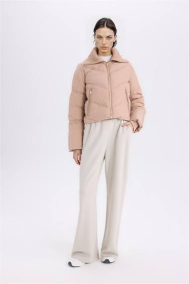 Regular Fit Zippered Waterproof Puffer Jacket