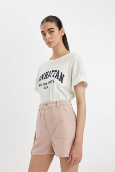 Mom Fit Gabardine High Waist Short Leg Shorts