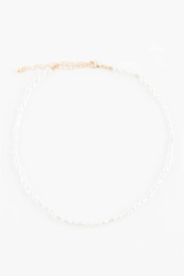 Woman 3 Piece Gold Necklace with Pearls and Seashells