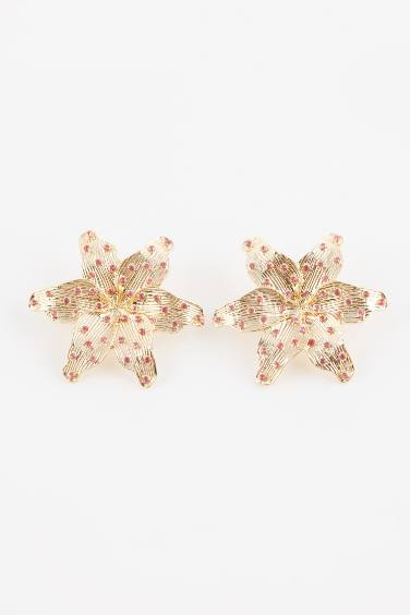 Woman Flower Motif Gold Earrings