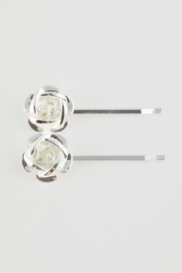 2 Piece Flower Detailed Thin Hair Clips