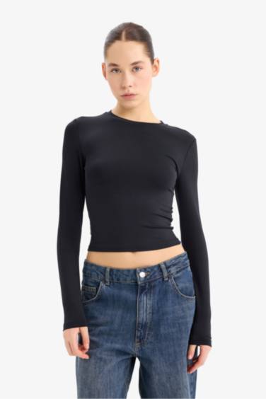 Fitted Vücuda Oturan Bisiklet Yaka Basic Düz Uzun Kollu Tişört