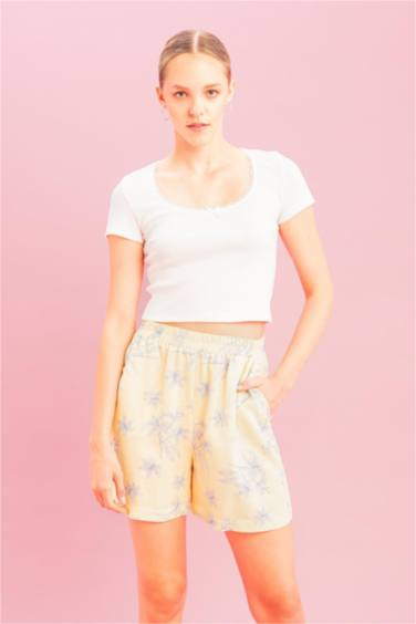 Regular Fit Linen Blended Flower Normal Waist Shorts