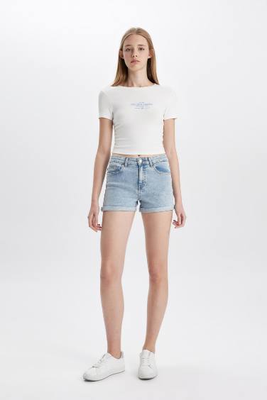 تيشيرت نص ردن مطبوع بياخة مستديرة