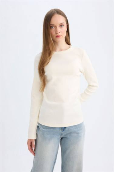 تونيك سويت بيزك قصة عادية