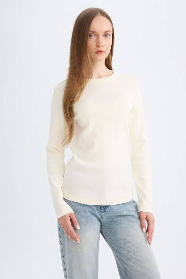 تونيك سويت بيزك قصة عادية