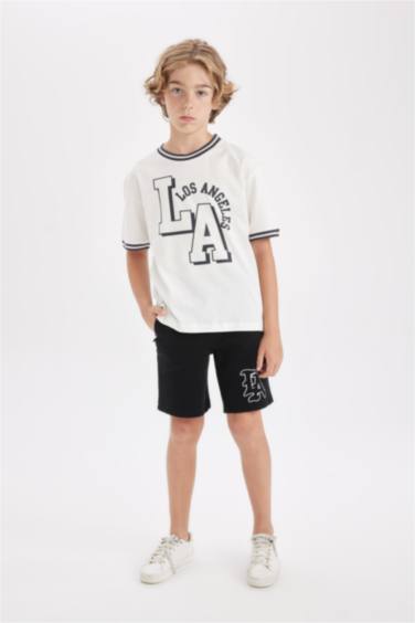 شورت ولادي قماش رقيق قصة عادية