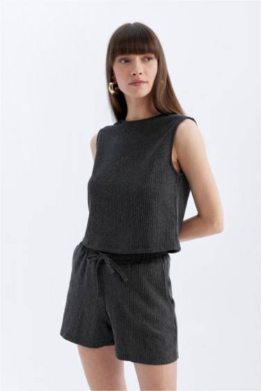 Regular Fit Normal Waist Regular Hem Shorts