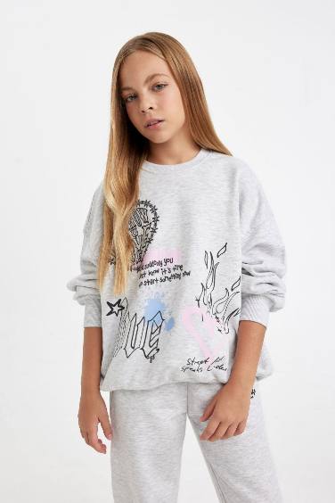 Girl Oversize Fit Printed Sweatshirt