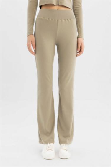 سروال مضلع برجل واسع