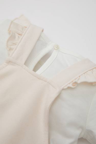 طقم من سالوبيت بنات و تيشيرت