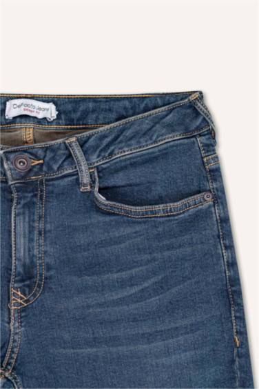 Jean Coupe skinny à taille normale et jambe étroites