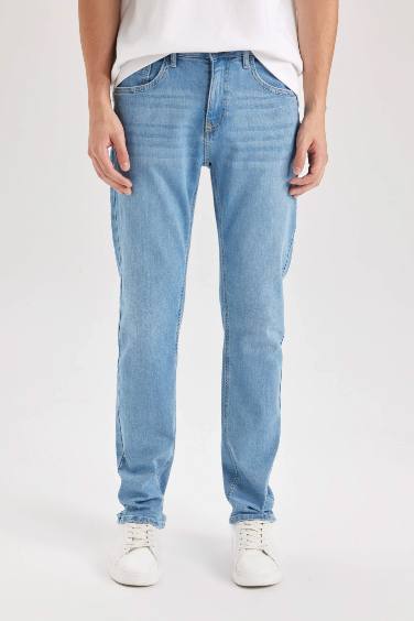 Sergio Regular Fit Normal Waist Straight Leg Jeans