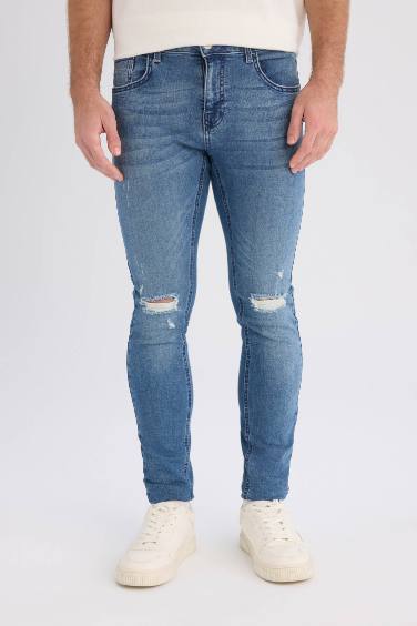 Super Skinny Fit Ripped Detail Jeans