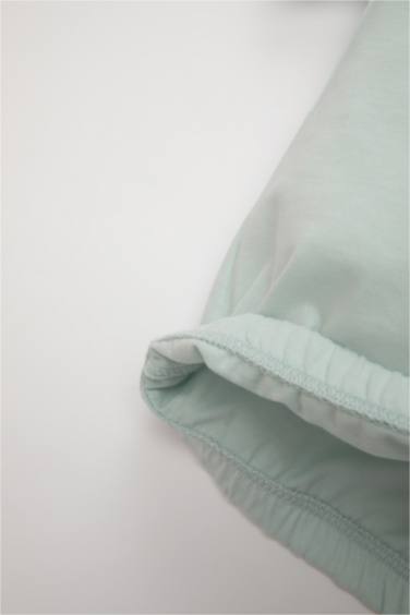 تيشيرت بيبي بناتي نص كم بطبعة شعار قصة عادية