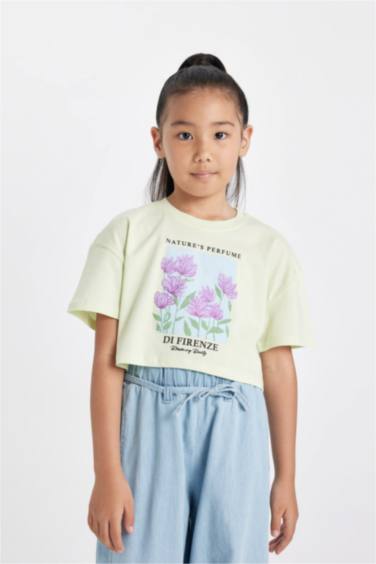 Girl Crew Neck Printed Crop T-Shirt