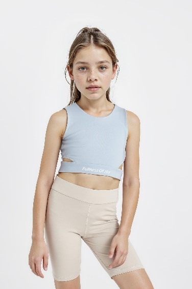 كروب توب بناتي رياضي بدون ردن بياخة مستديرة