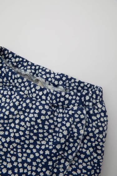 جيب شورت بيبي بناتي نيلي فلورال