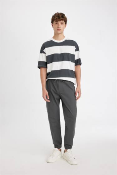 Pantalon de jogging gris foncé à lacets pour Homme