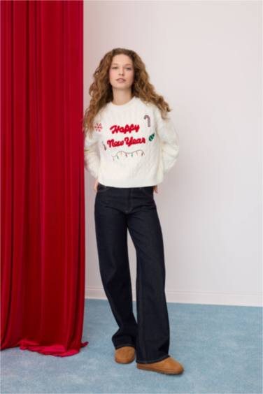 Pull Tricot Col rond Un Délai Similaire