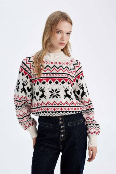 Christmas Themed Half Turtleneck Pullover