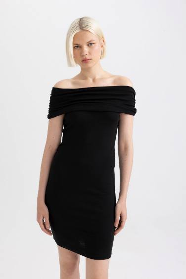 فستان قصير كم طويل مضلع بوديكون بكتف مفتوح