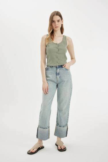 Fitted U-Neck Ribbed Camisole Tank Top