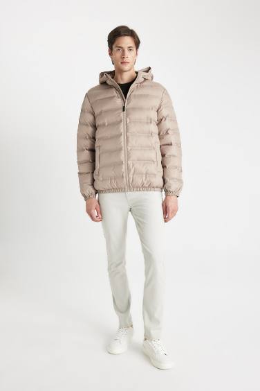 قمصلة نفخ سليم فيت بجيب بسحاب مقاوم للماء