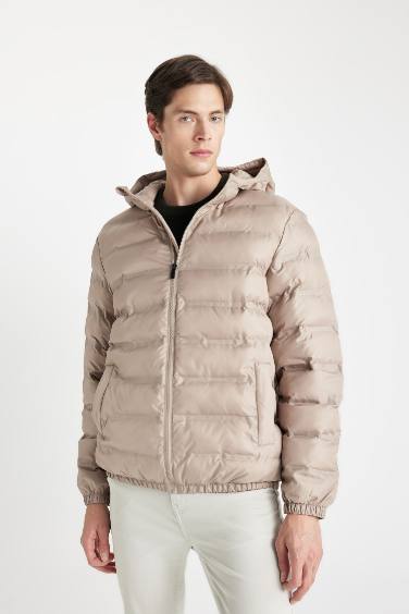 قمصلة نفخ سليم فيت بجيب بسحاب مقاوم للماء