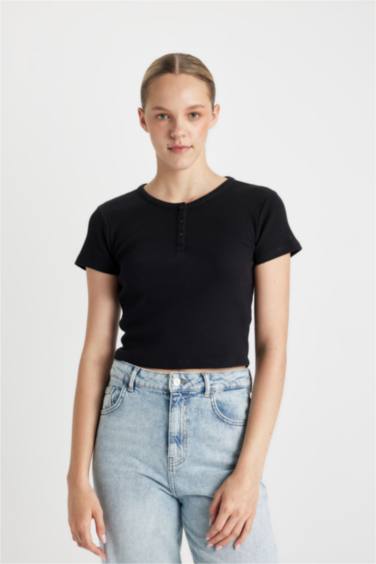 Slim Fit Crew Neck Short Sleeve T-Shirt