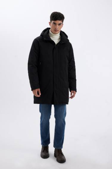 Su İtici Regular Fit Kapuşonlu Cepli Astarlı Uzun Şişme Mont