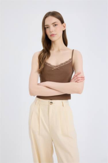 Облегающая майка с квадратным вырезом и ребристой текстурой