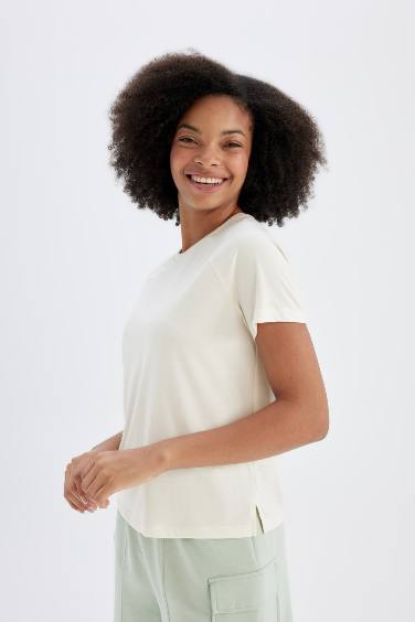 تيشيرت نص كم كروب توب نسيج مشروط برقبة مستديرة