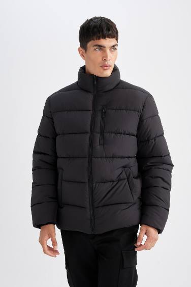 Su İtici Rüzgar Geçirmez Slim Fit Dar Kesim Dik Yaka Astarlı Fermuarlı Cepli Kışlık Şişme Mont