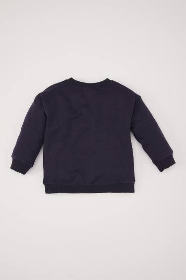 سويت شيرت بيبي اولادي كحلي بطبعة شعار قصة عادية وبطانة ناعمة