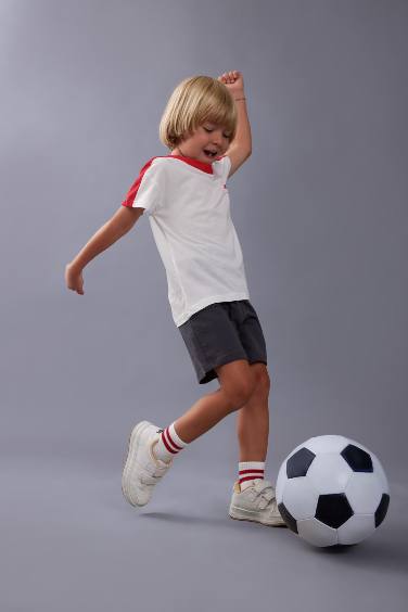 تيشيرت ولادي نص ردن قصة عادية بطبعة