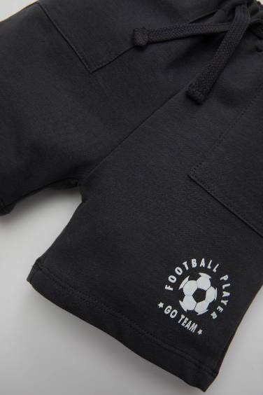 شورت ولادي بطبعة كرة قدم قماش رقيق قصة عادية