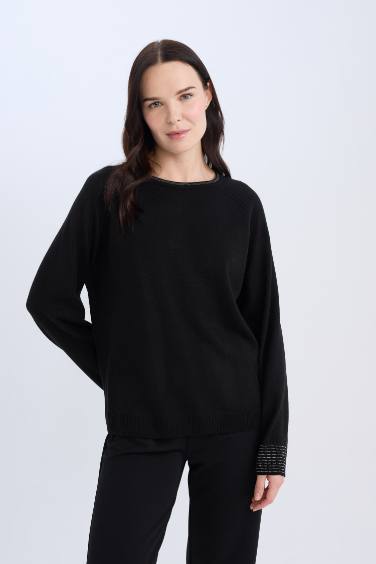 Regular Fit Crew Neck Glittery Black Knitted Pullover Tunic