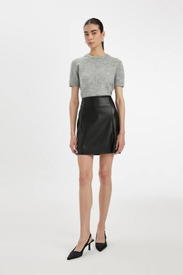 A Cut Faux Leather High waist Short Knitted Skirt