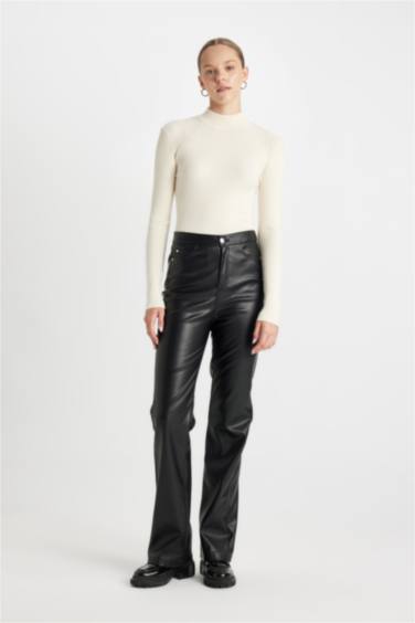 слим пішімі ұзартылған жаға трикотаж Пулловер