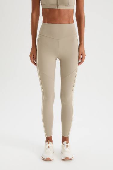 ليجن رياضي رمادي من DeFactoFit