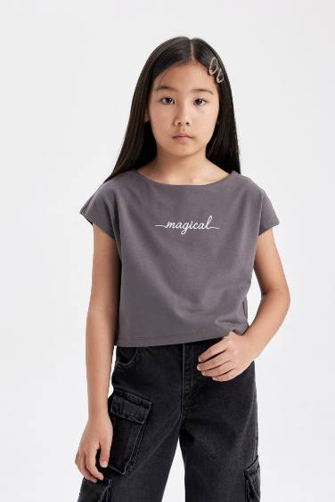 Girl Slogan Printed Side Printed Crop T-Shirt