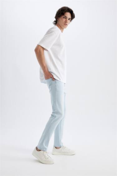 Pedro Slim Fit Normal Waist Narrow Leg Jeans