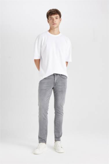 Pedro Slim Fit Normal Waist Skinny Leg Jeans