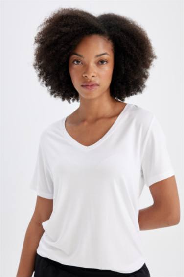 DeFactoFit Standard Fit Crew Neck Sports T-Shirt